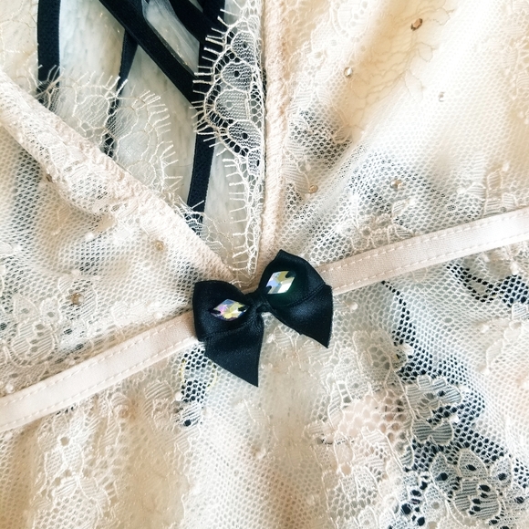 Victoria's Secret Limited Edition Bodysuit with Rhinestone Crystal Elements NWT - Picture 6 of 16